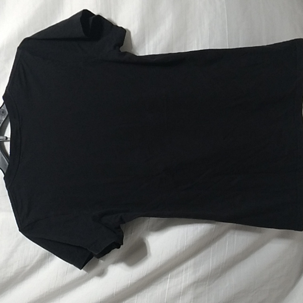 FINAL SALE! Nicki Minaj Bracado V-Neck Tee See Description For Size - Picture 5 of 6